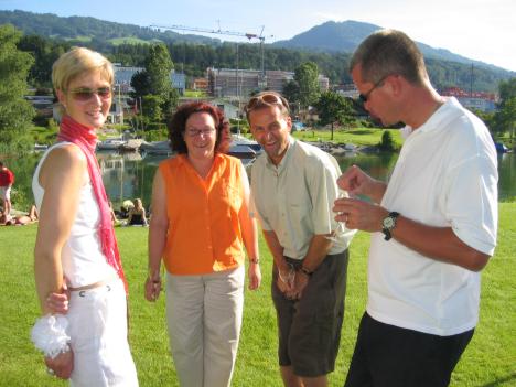 FincaParty040.jpg   39kb   26.03.2021 22:21:19