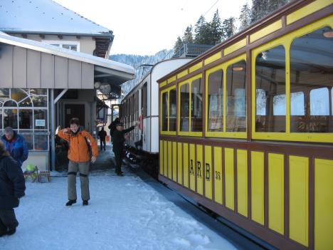 rigi016.jpg   30kb   26.03.2021 22:34:54